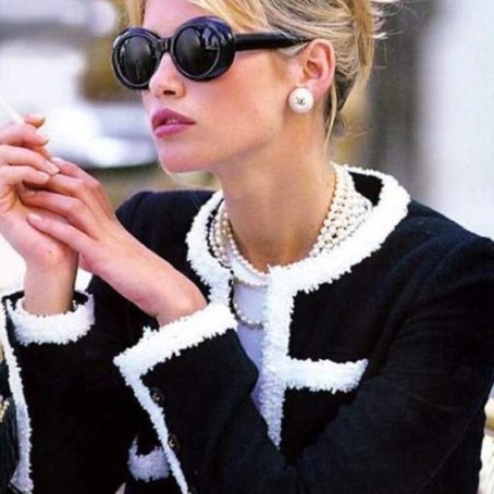 CHANEL Jumbo XL Pearl Post Earrings Gold Tone